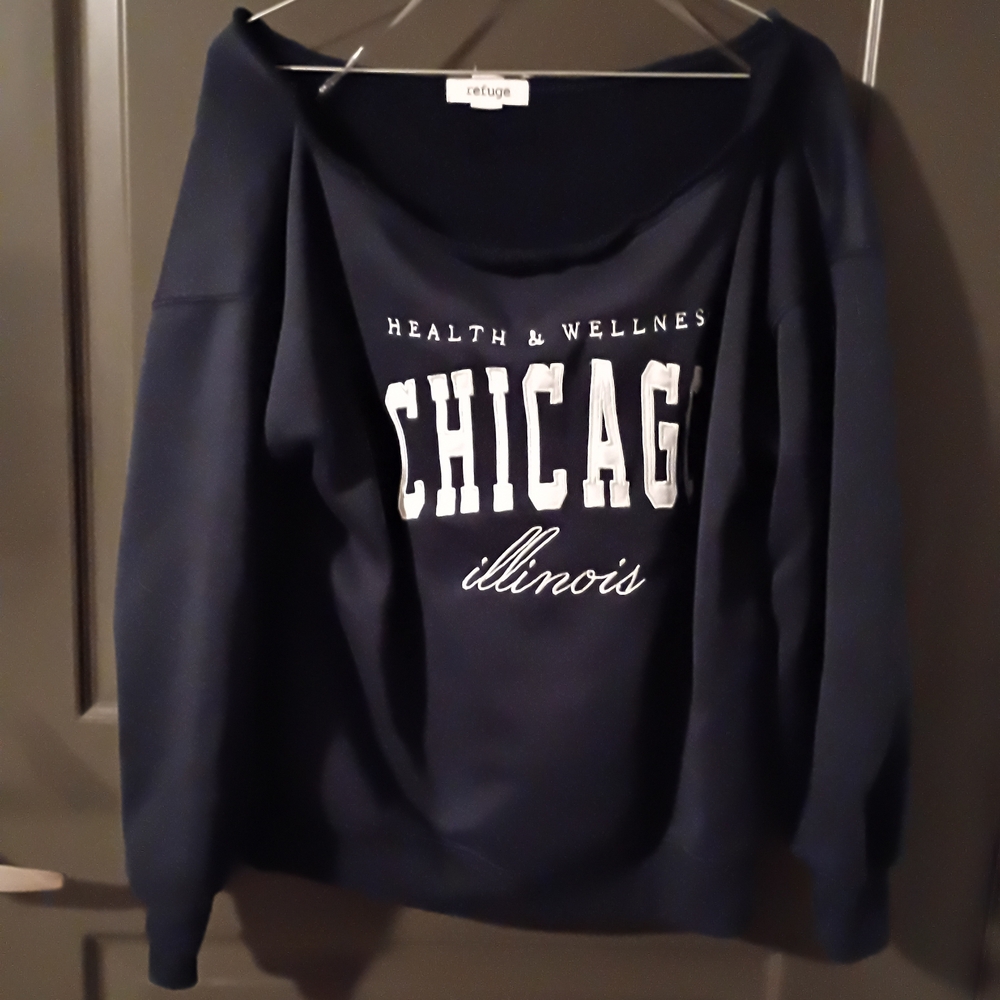 Navy Chicago Sweatshirt Nwot